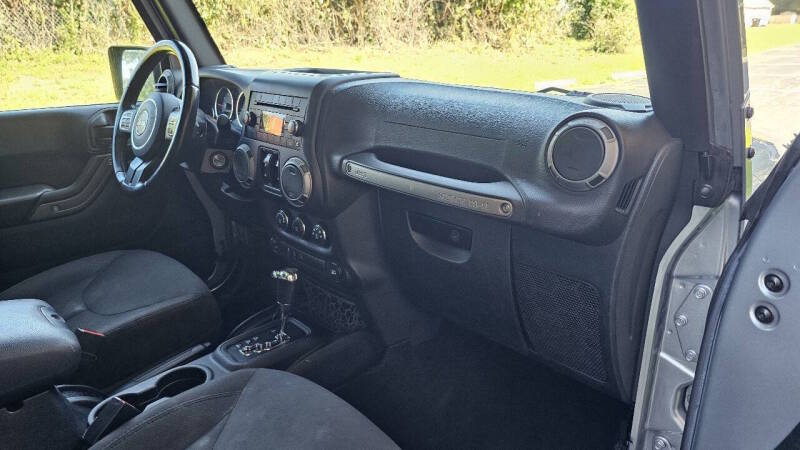 Jeep Wrangler Unlimited for sale at Arcia Services — photo 24