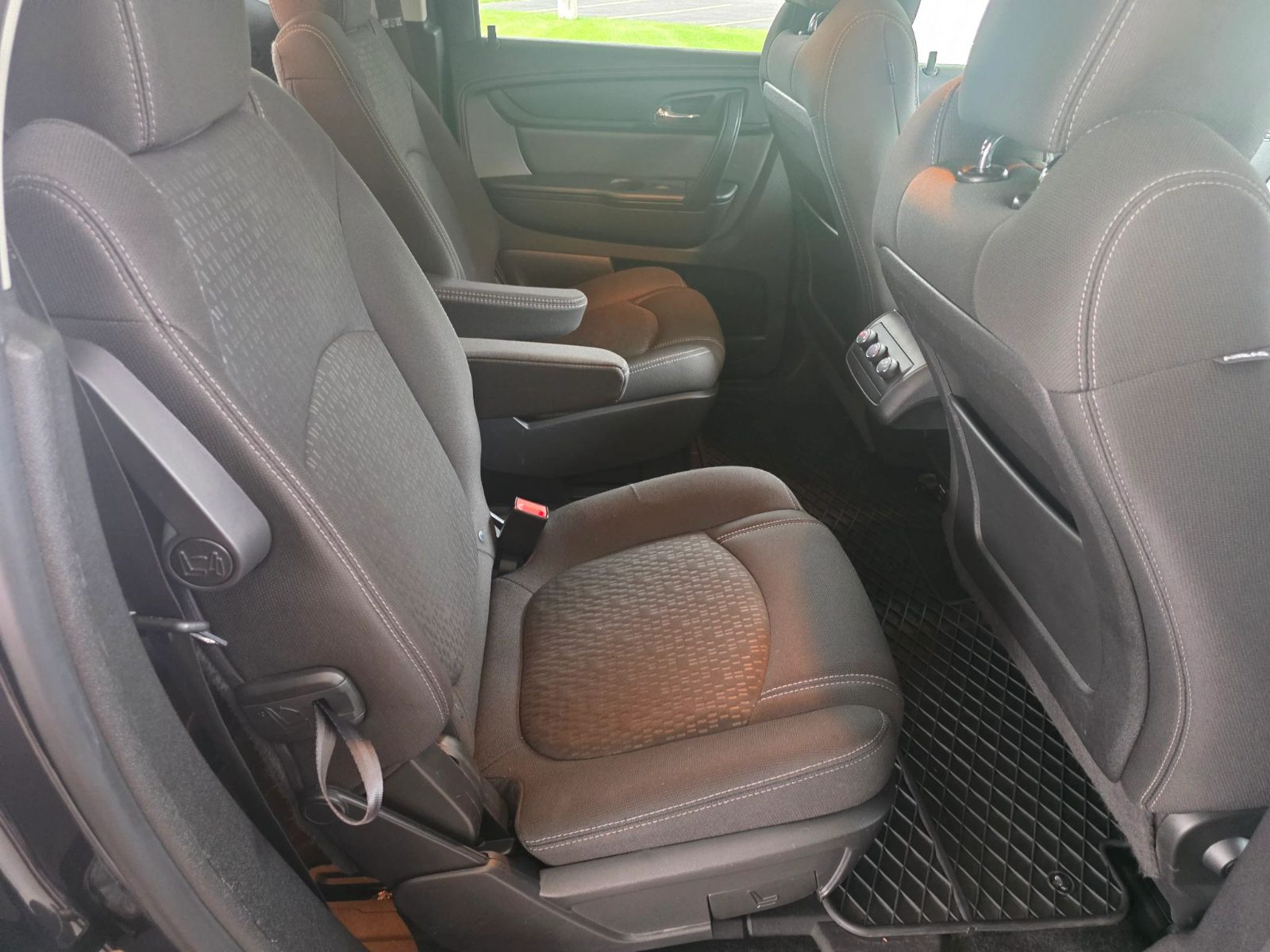 Gmc Acadia photo 14