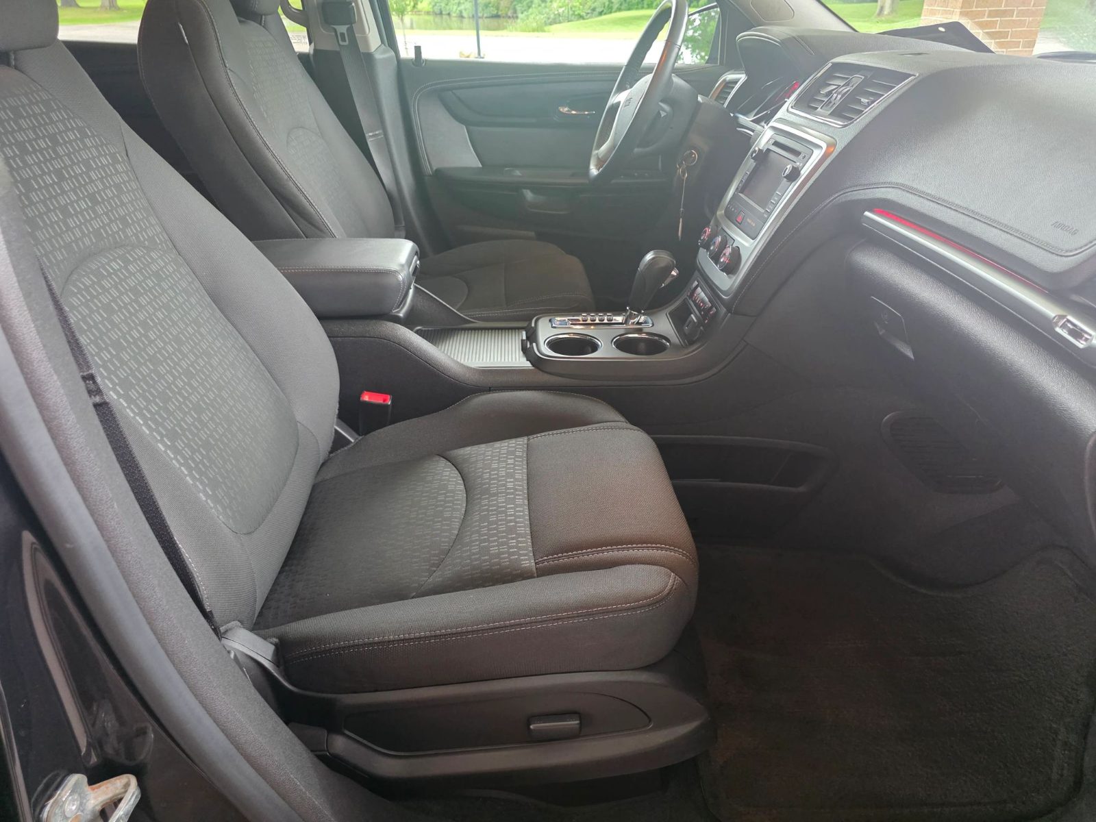 Gmc Acadia photo 16