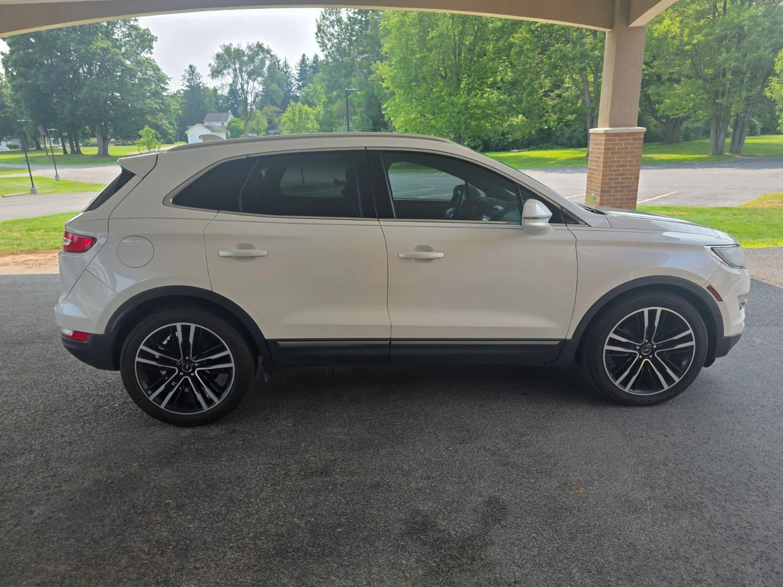 Lincoln Mkc photo 6
