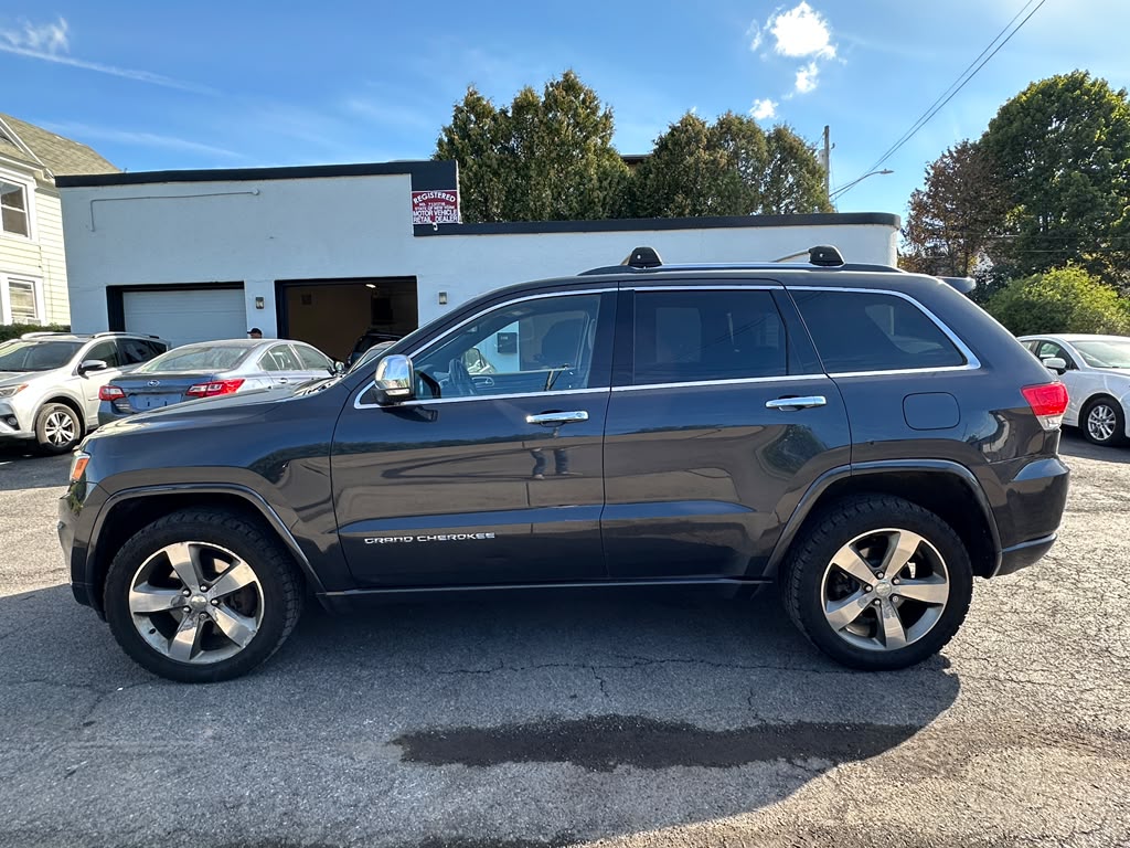 Jeep Grand Cherokee for sale at Next Level Wholesale — photo 2