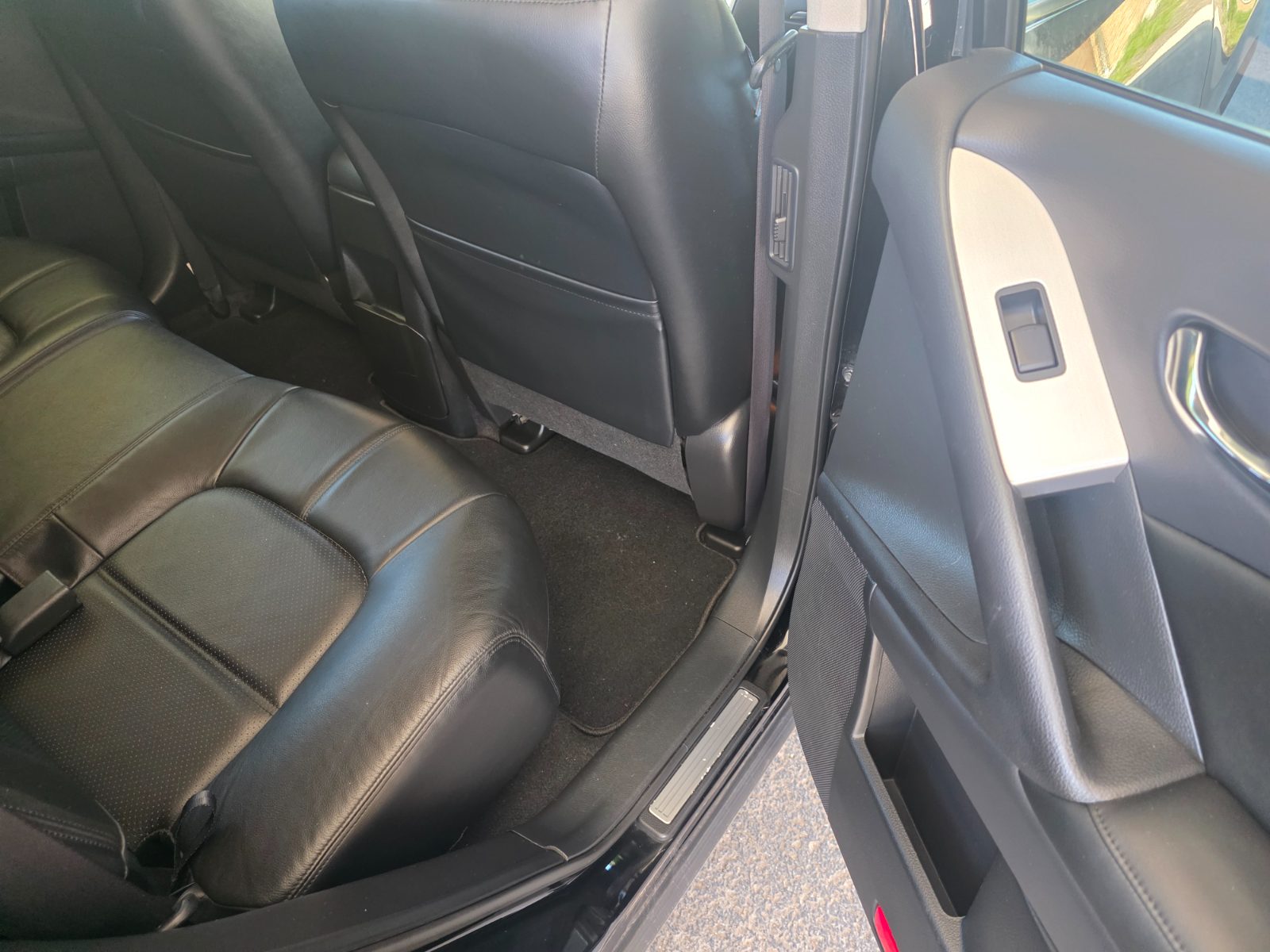Nissan Murano for sale at Chili Auto Outlet — photo 16