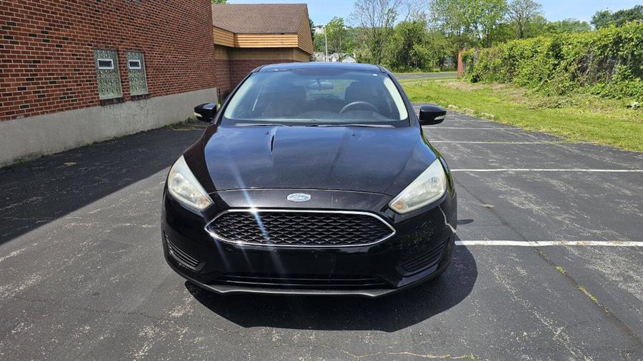 Ford Focus photo 2