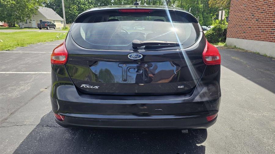Ford Focus photo 6