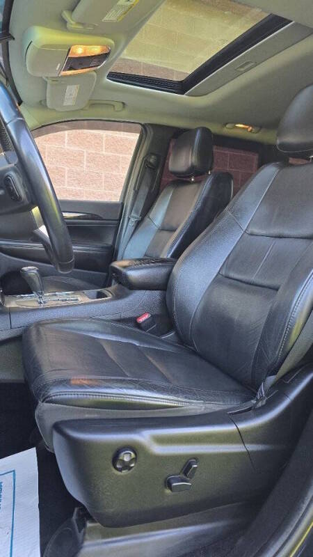 Jeep Grand Cherokee for sale at Arcia Services — photo 11