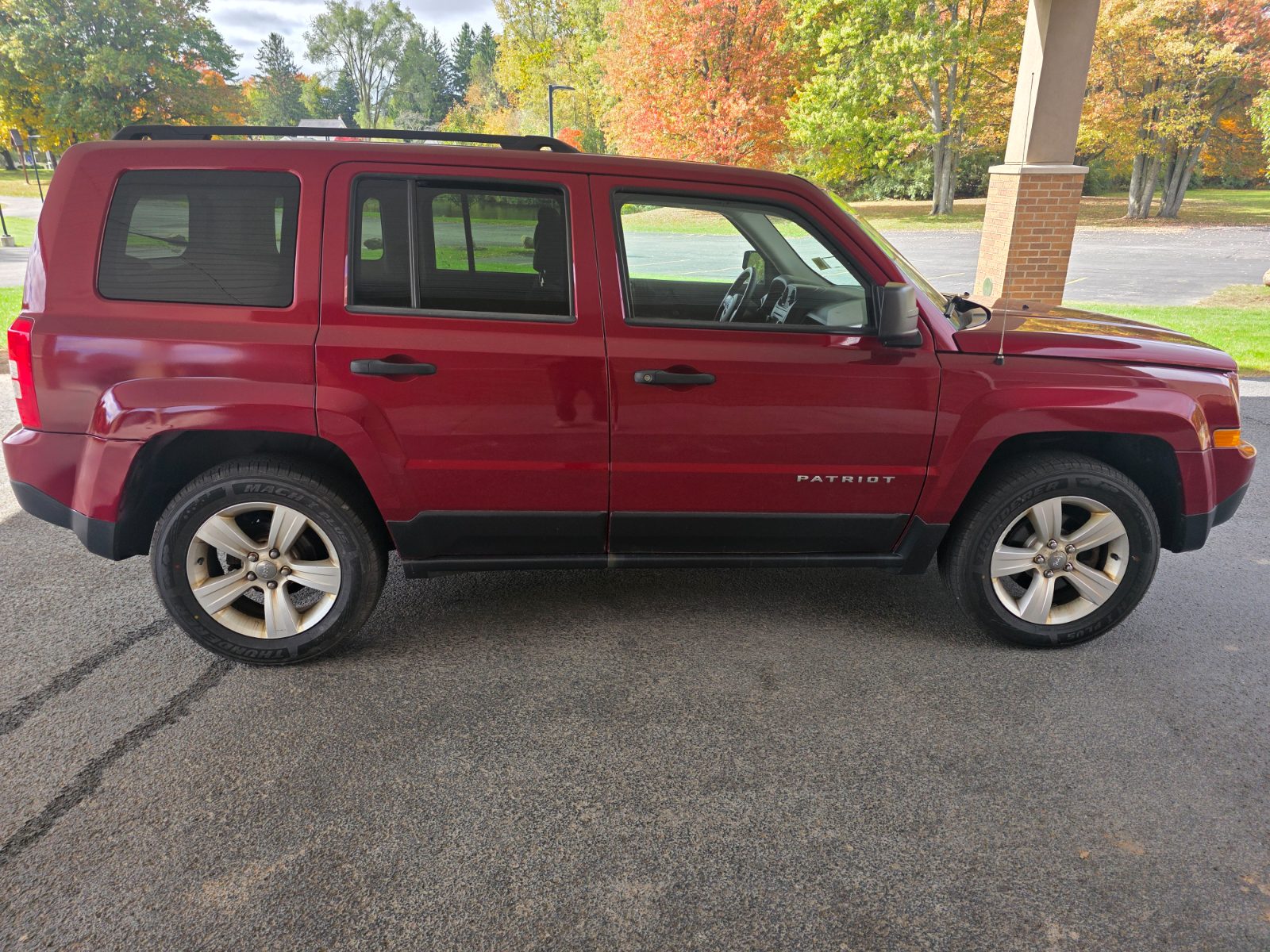Jeep Patriot for sale at Chili Auto Outlet — photo 6