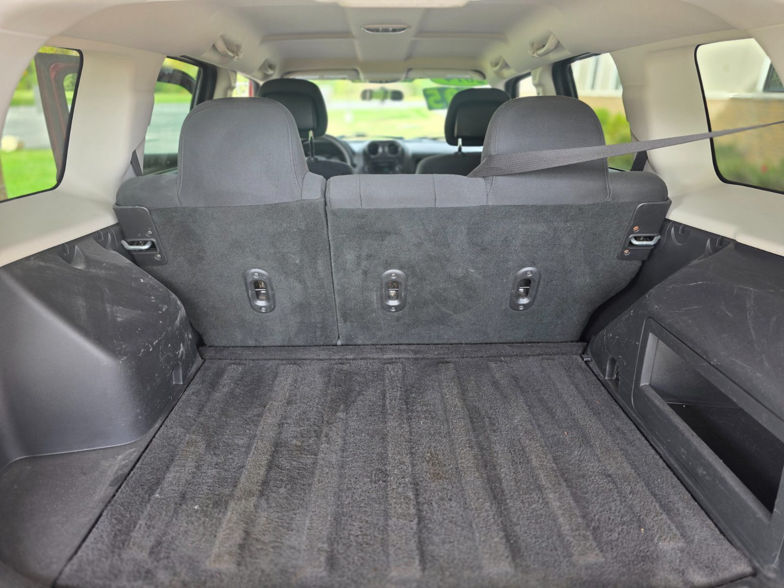 Jeep Patriot for sale at Chili Auto Outlet — photo 13
