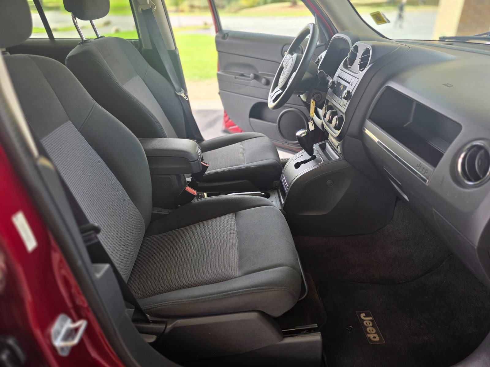 Jeep Patriot for sale at Chili Auto Outlet — photo 17