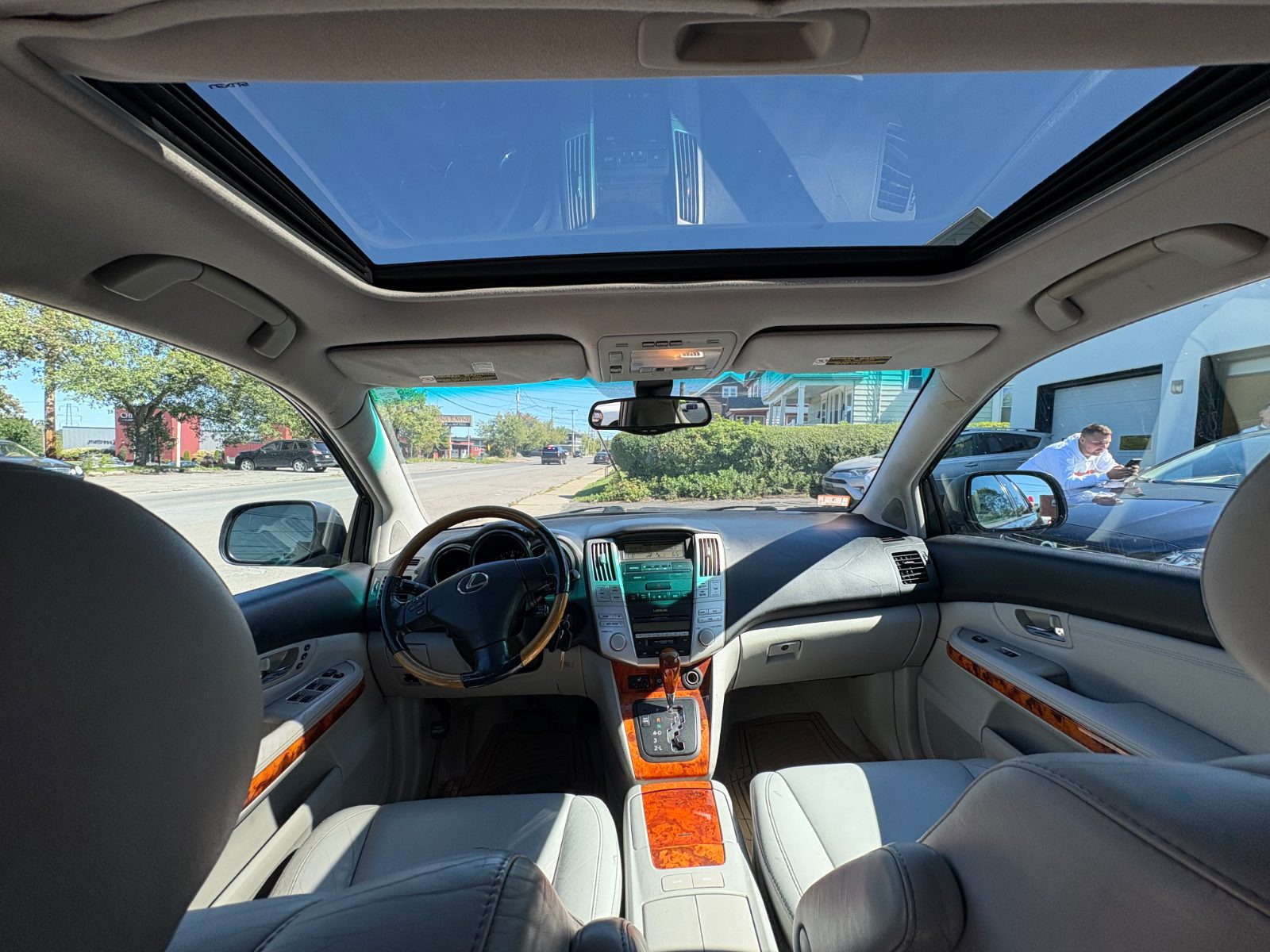 Lexus Rx for sale at Next Level Wholesale — photo 10