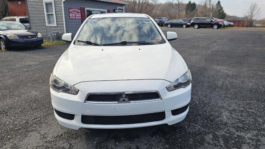 Mitsubishi Lancer photo 2
