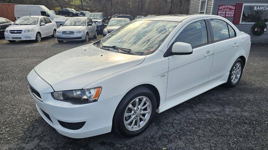 Mitsubishi Lancer photo 3