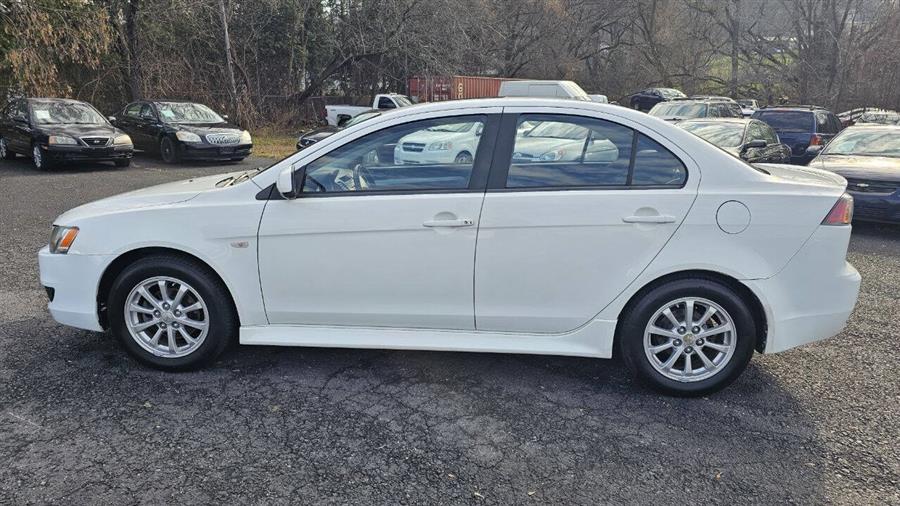 Mitsubishi Lancer photo 4