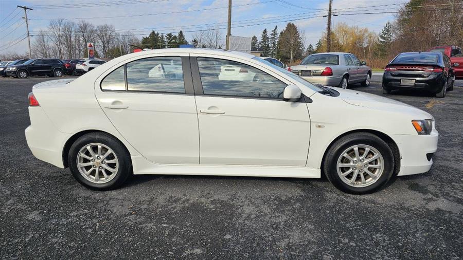 Mitsubishi Lancer photo 5