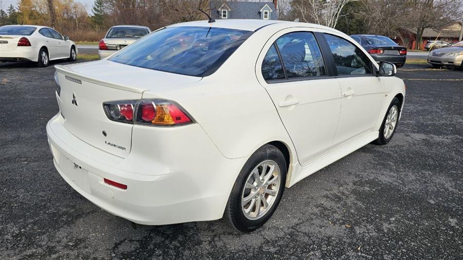 Mitsubishi Lancer photo 6