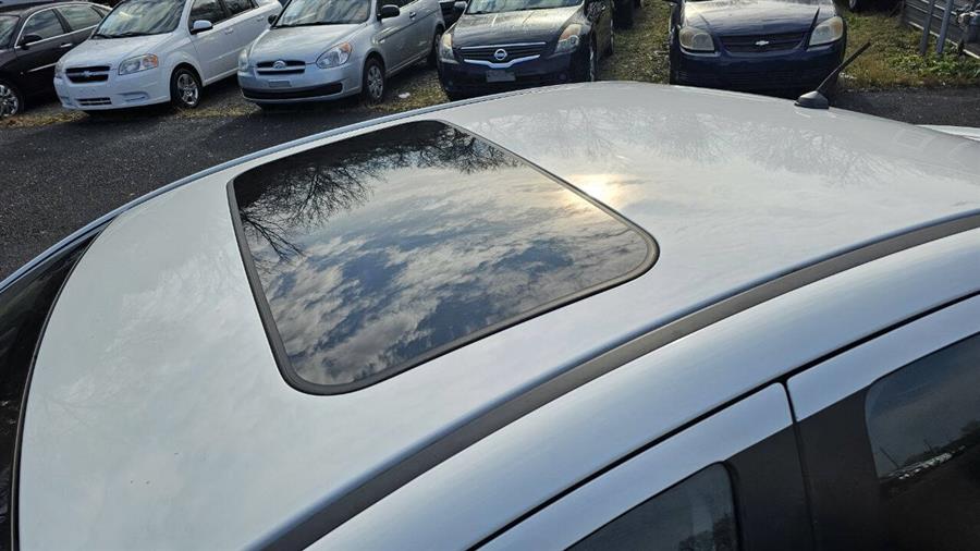 Mitsubishi Lancer photo 9