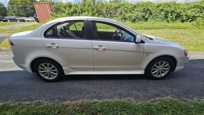 Mitsubishi Lancer for sale at Arcia Services — photo 4