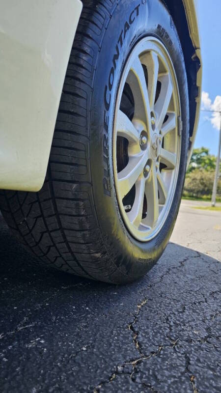 Mitsubishi Lancer for sale at Arcia Services — photo 9