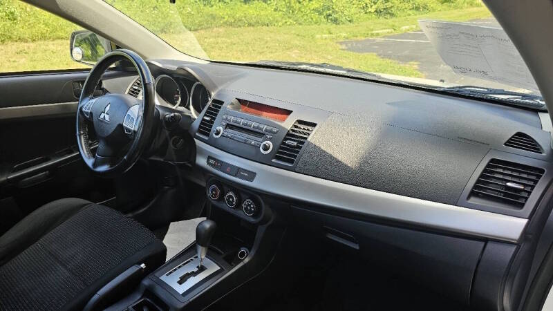 Mitsubishi Lancer for sale at Arcia Services — photo 19
