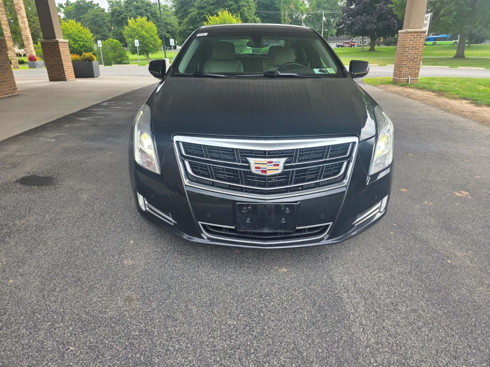 Cadillac Xts photo 8