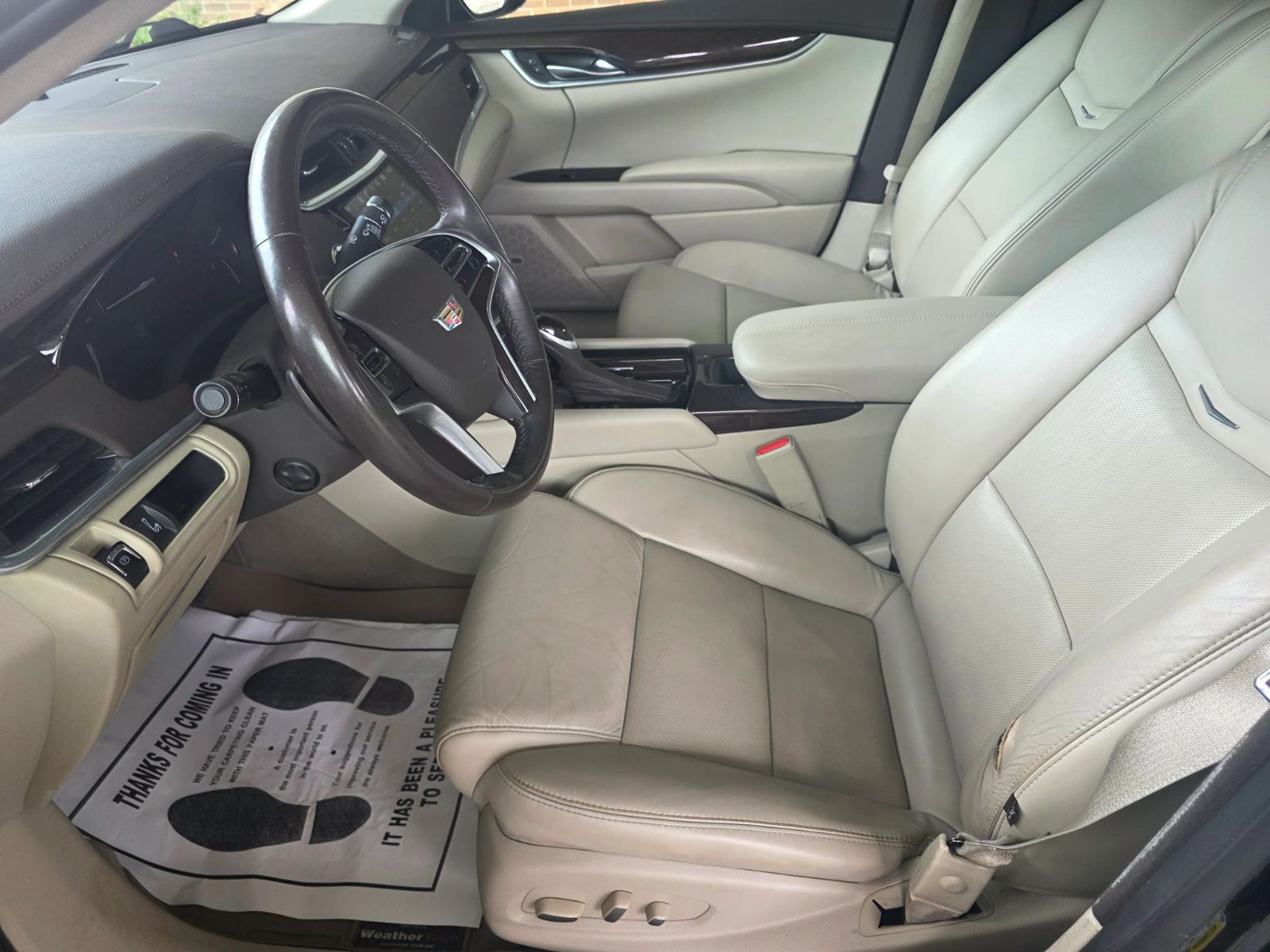Cadillac Xts photo 9