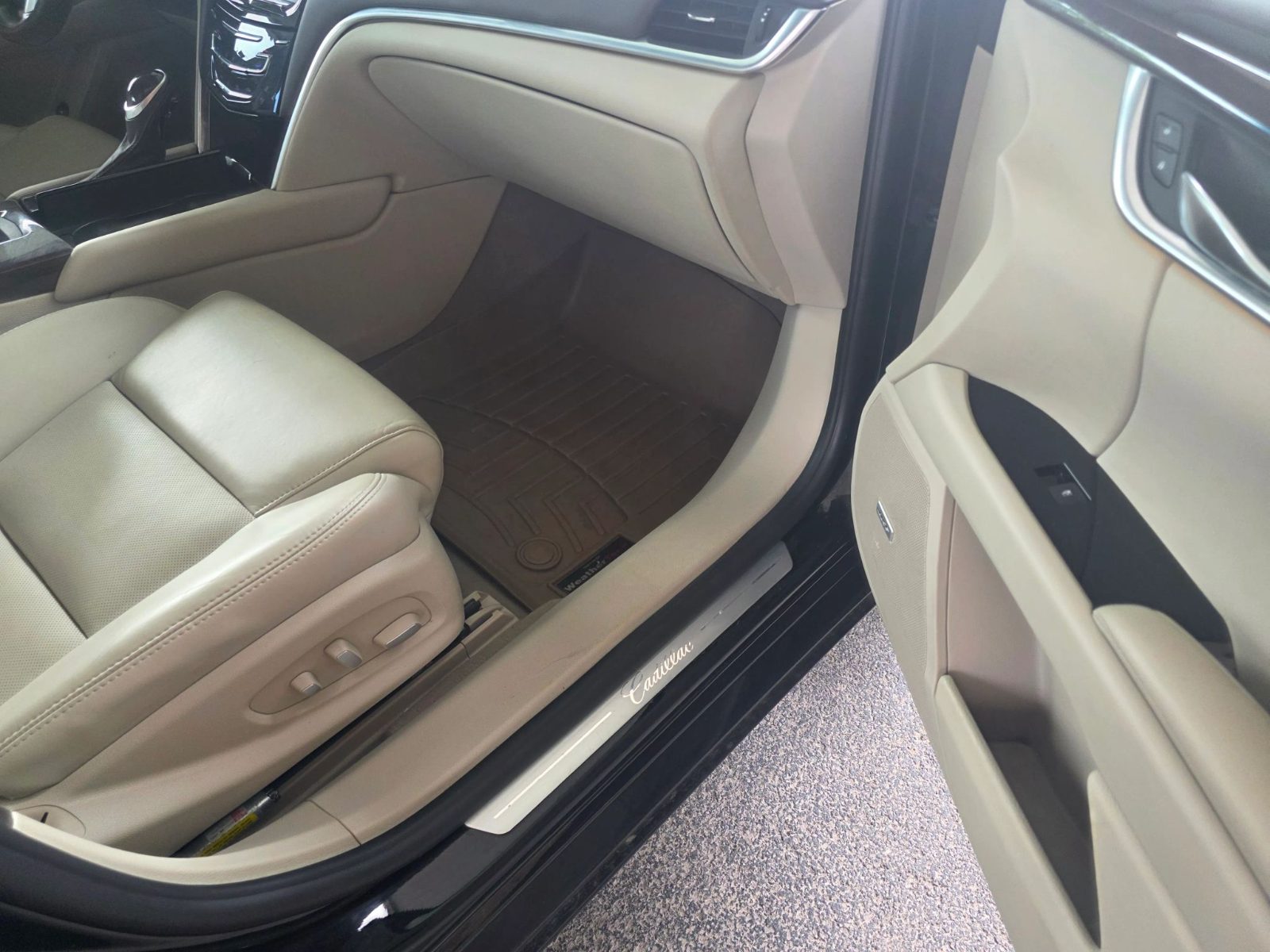 Cadillac Xts photo 14