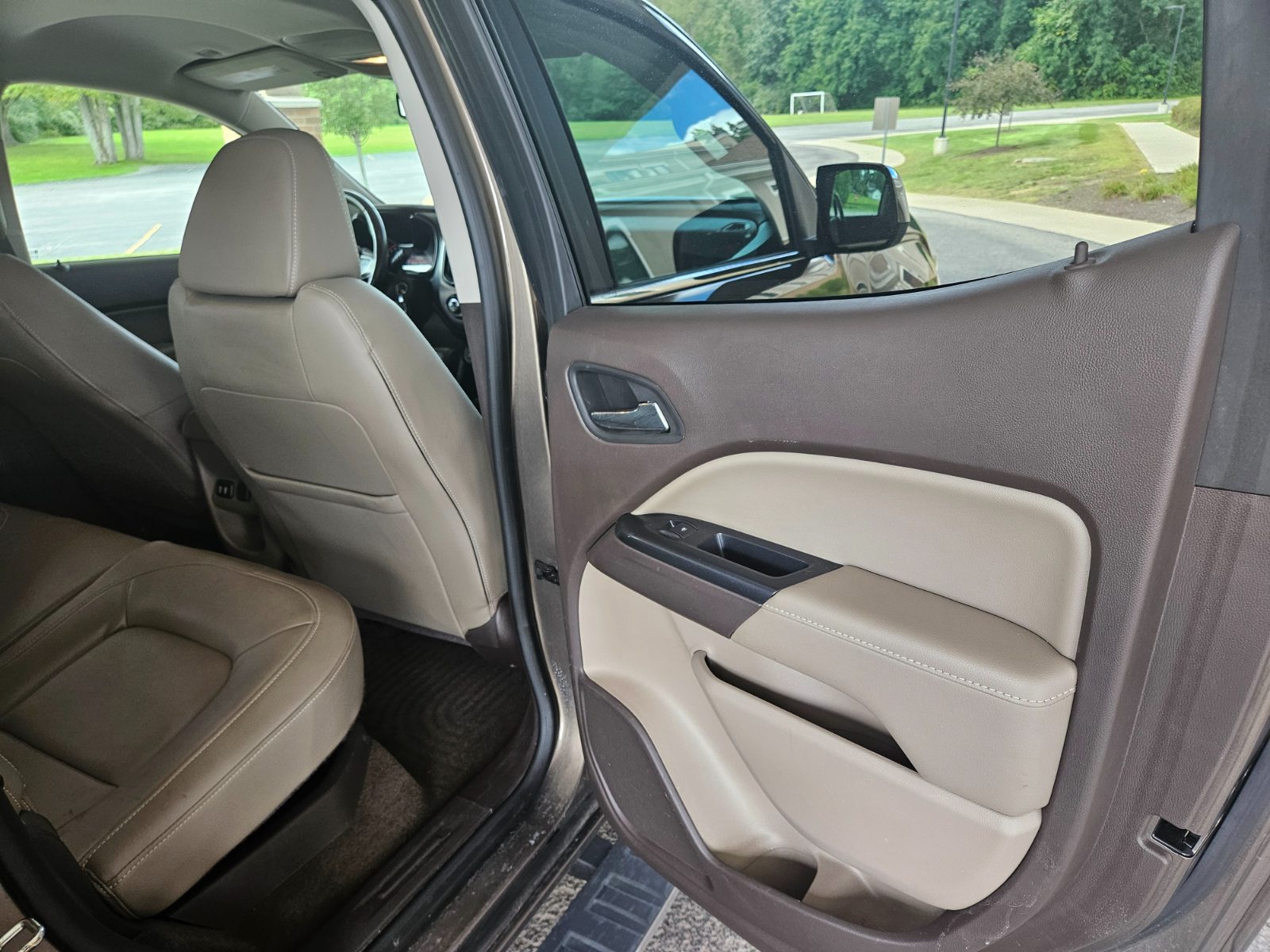 Gmc Canyon for sale at Chili Auto Outlet — photo 15
