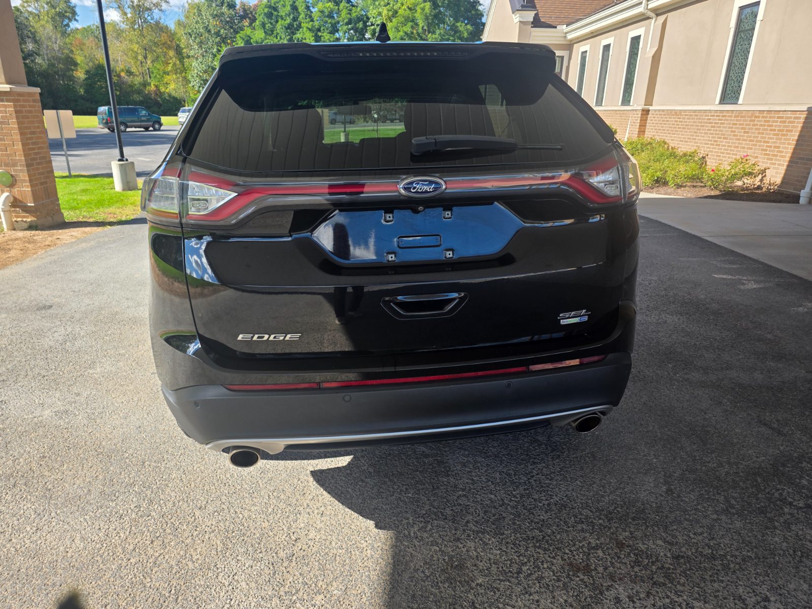 Ford Edge for sale at Chili Auto Outlet — photo 4