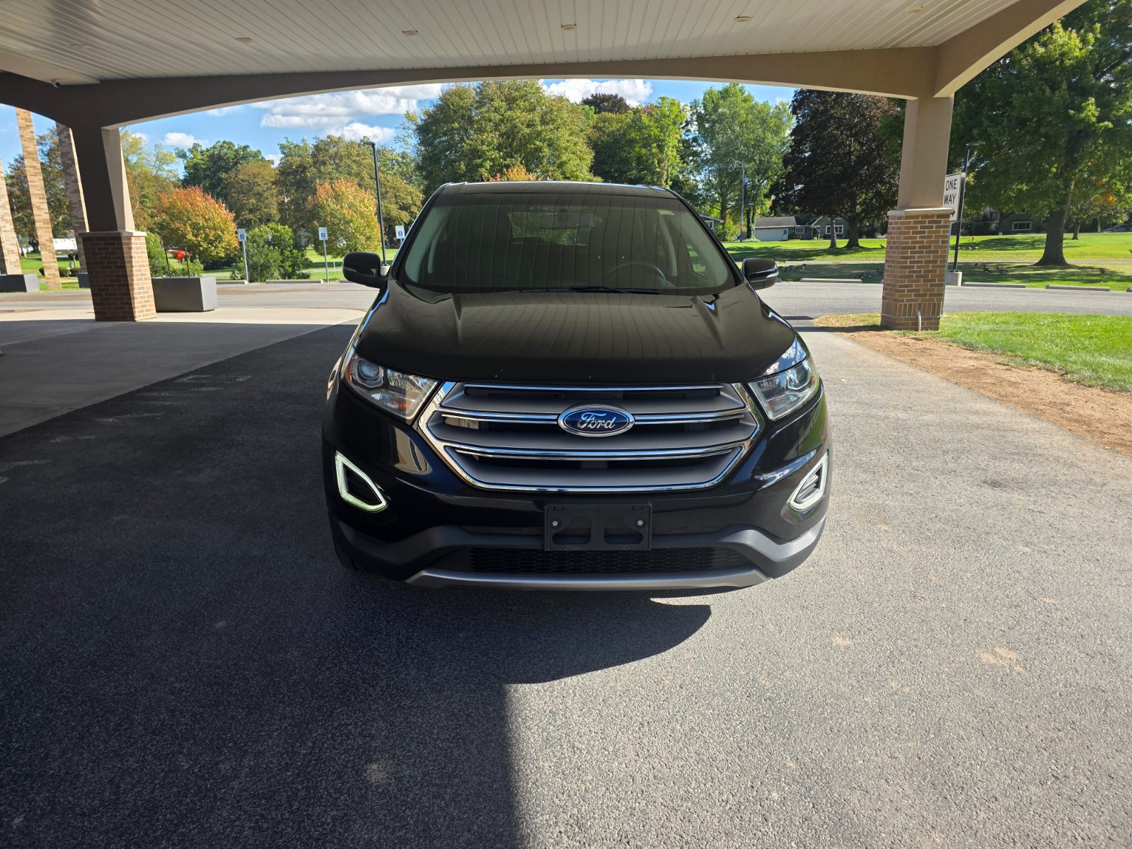Ford Edge for sale at Chili Auto Outlet — photo 8