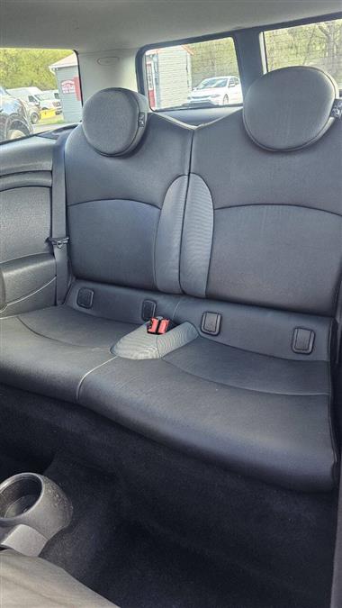 Mini Cooper Clubman photo 15