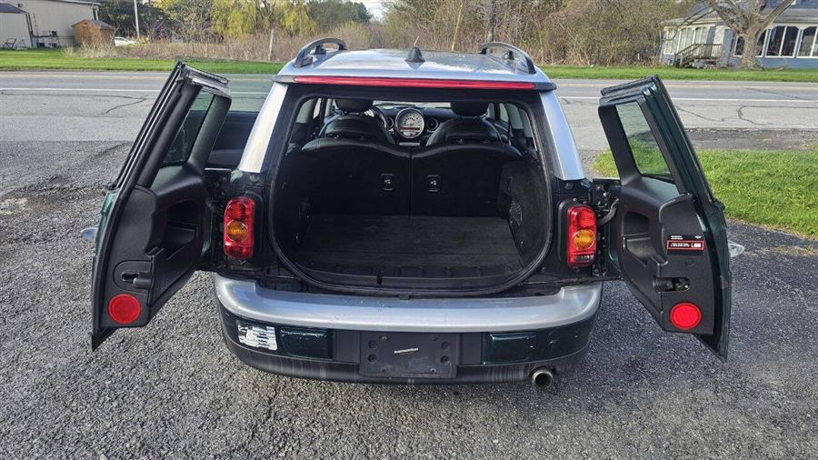 Mini Cooper Clubman photo 16