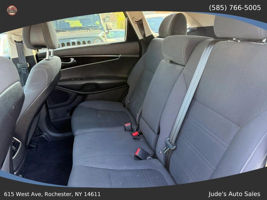 Kia Sorento photo 11