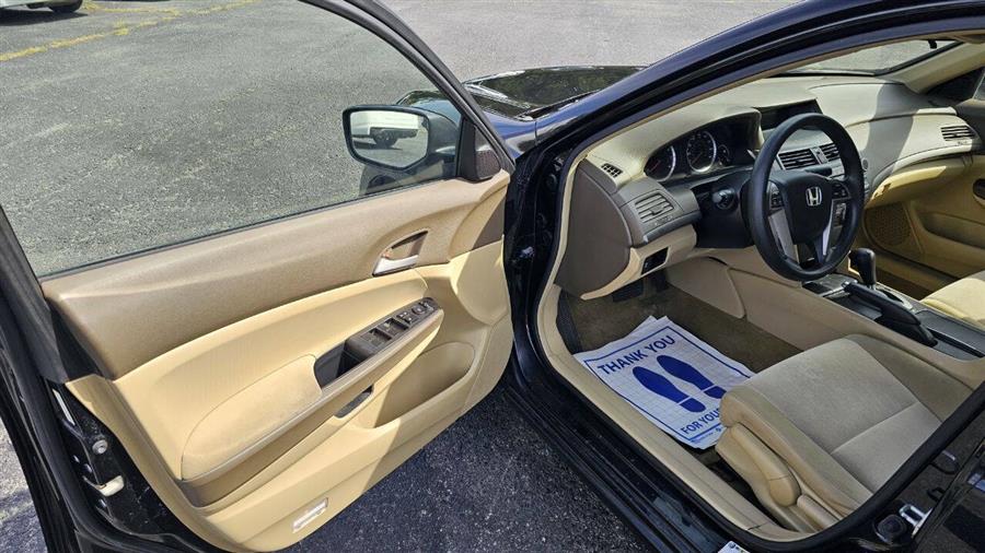Honda Accord photo 10
