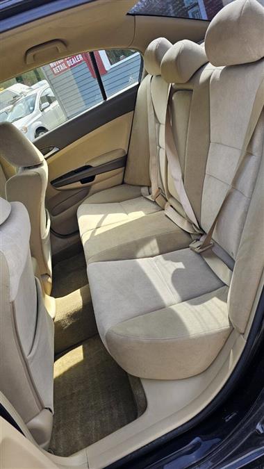 Honda Accord photo 14