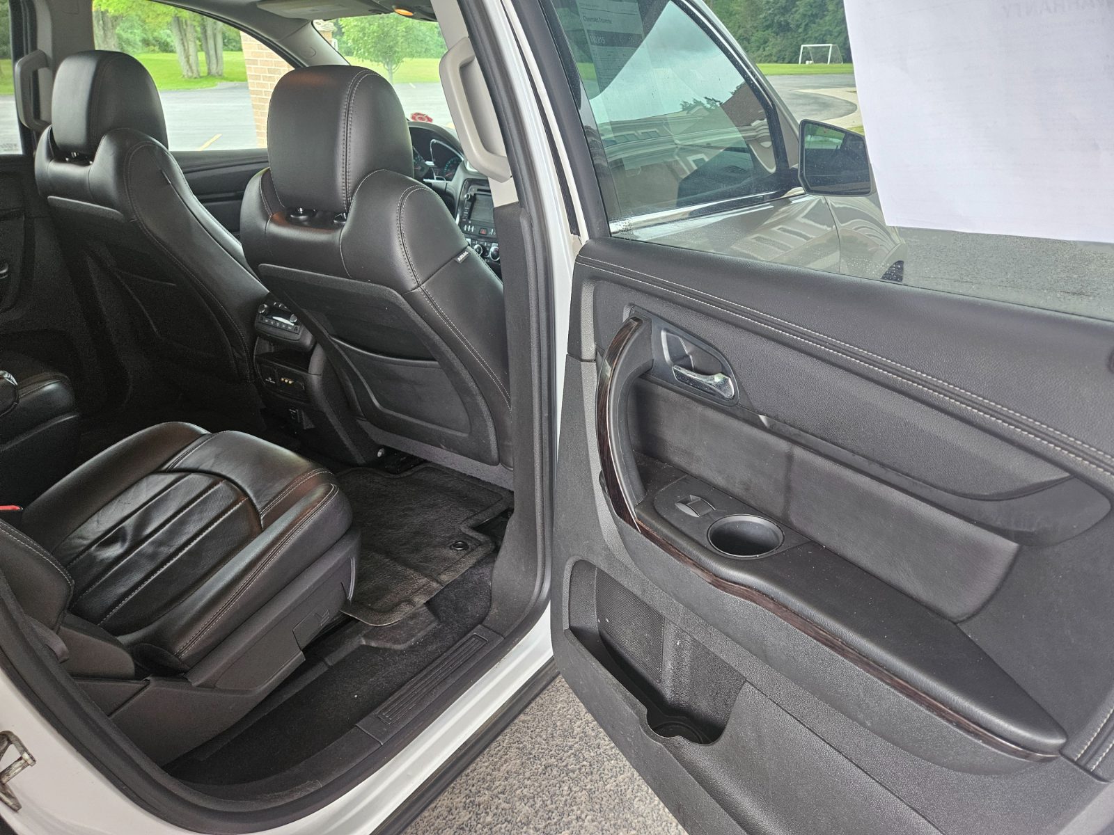 Chevrolet Traverse for sale at Chili Auto Outlet — photo 14