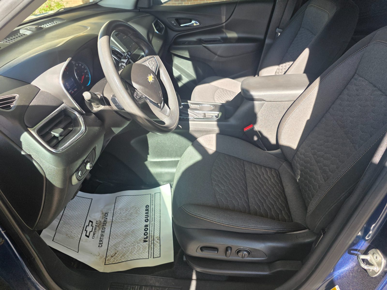 Chevrolet Equinox for sale at Chili Auto Outlet — photo 9