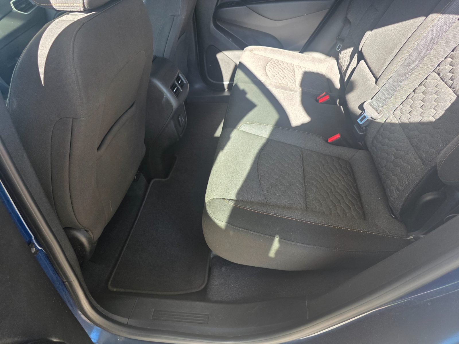 Chevrolet Equinox for sale at Chili Auto Outlet — photo 11