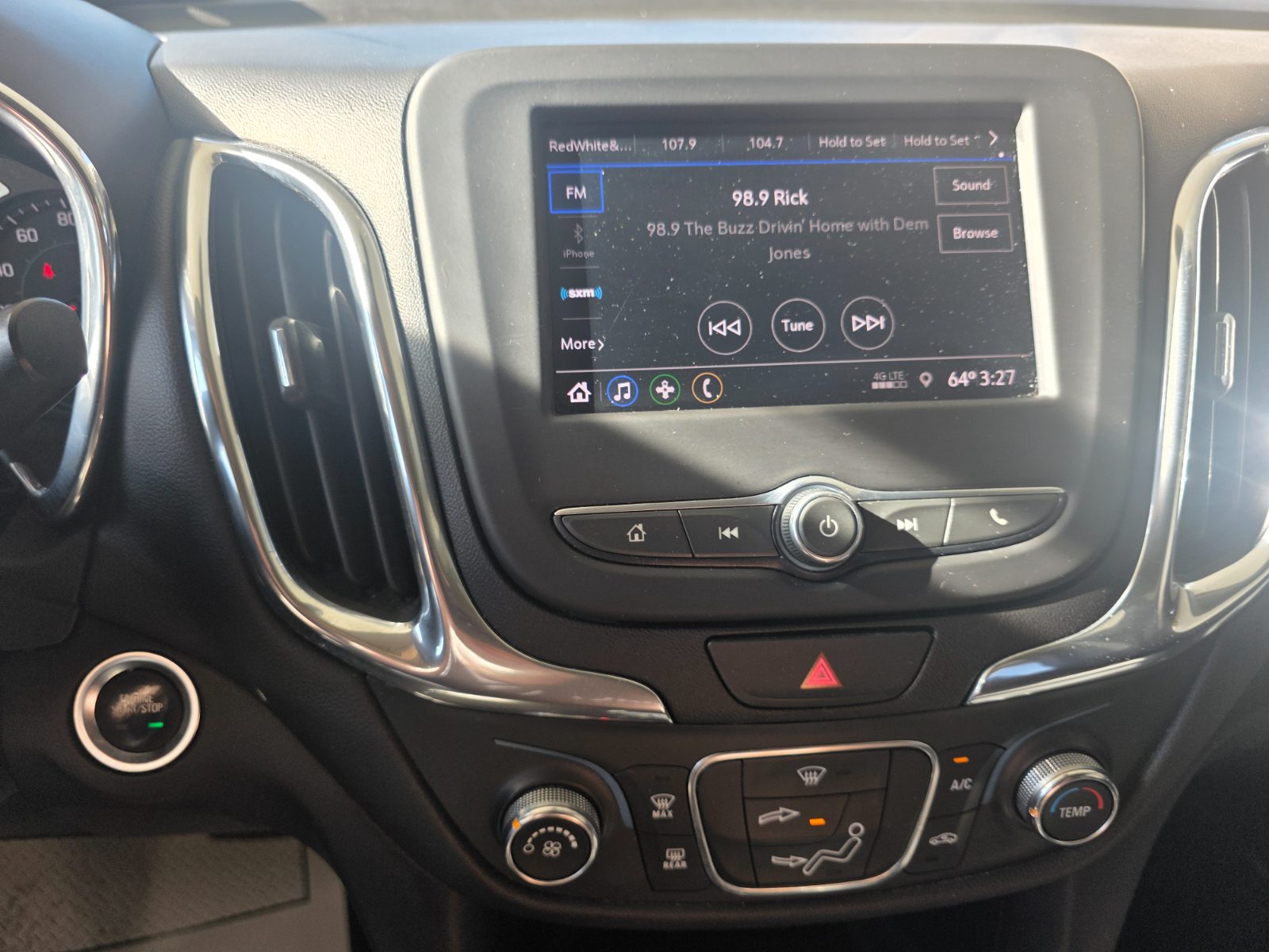 Chevrolet Equinox for sale at Chili Auto Outlet — photo 20