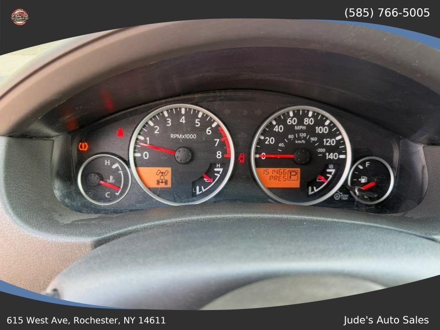 Nissan Pathfinder photo 12
