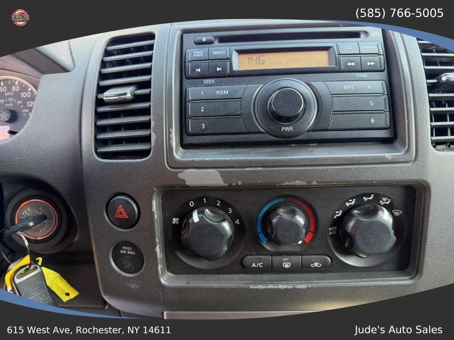 Nissan Pathfinder photo 14