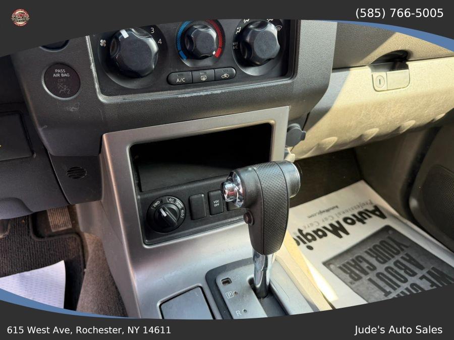 Nissan Pathfinder photo 15