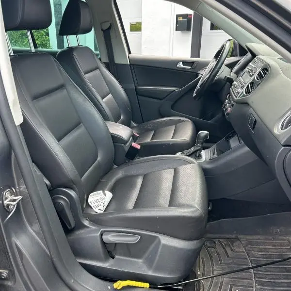 Volkswagen Tiguan for sale at Next Level Wholesale — photo 10