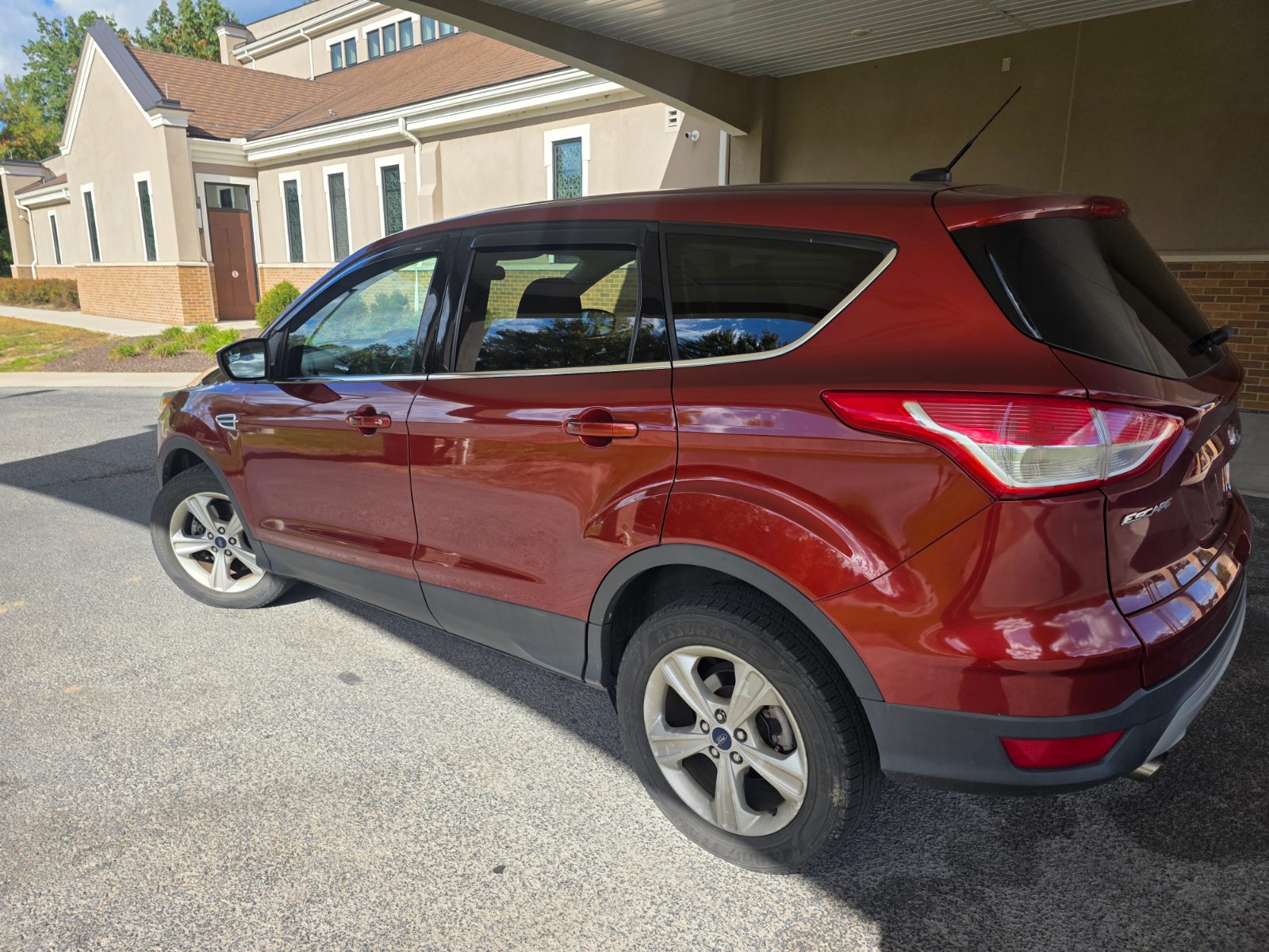 Ford Escape for sale at Chili Auto Outlet — photo 3