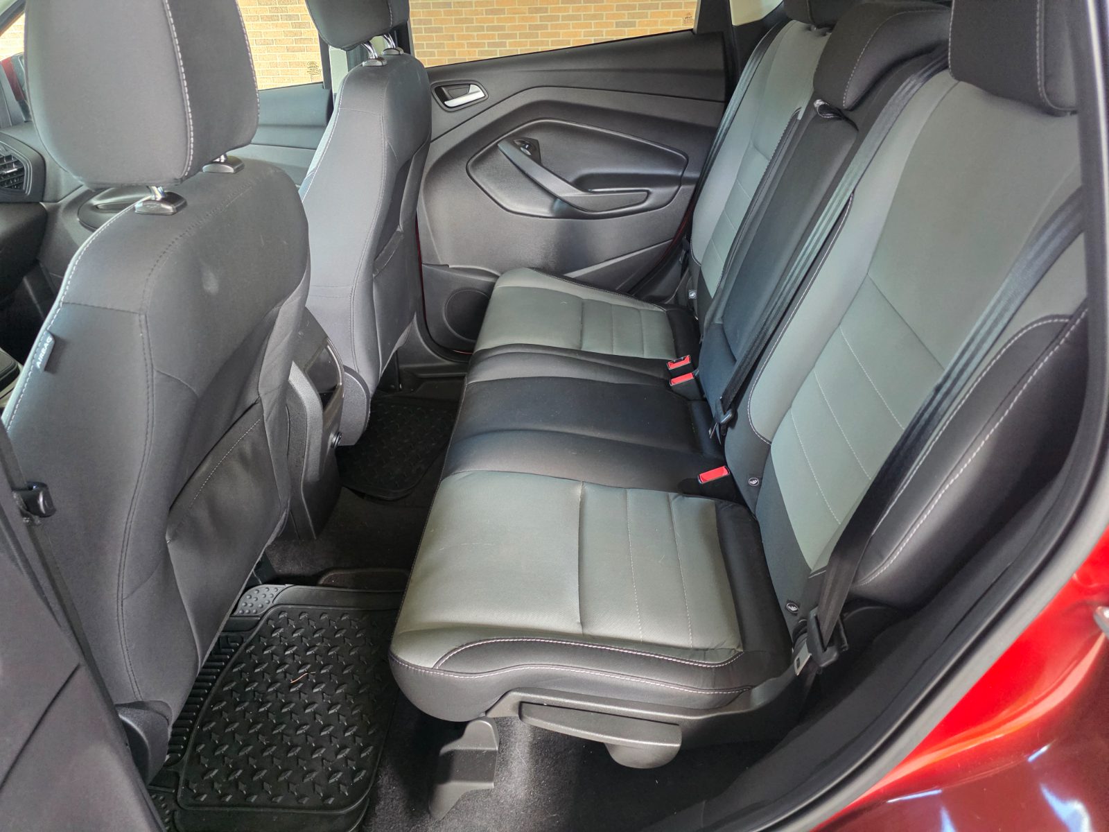 Ford Escape for sale at Chili Auto Outlet — photo 12