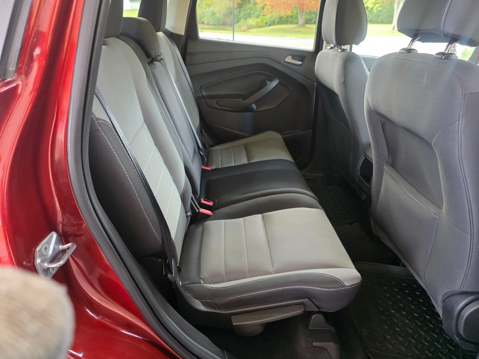 Ford Escape for sale at Chili Auto Outlet — photo 15