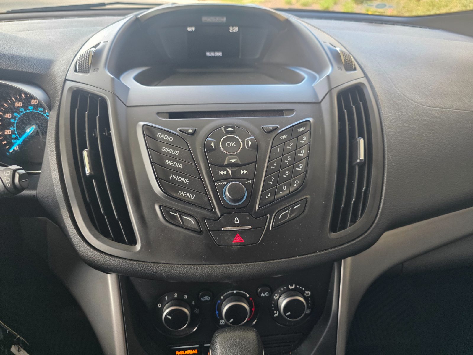 Ford Escape for sale at Chili Auto Outlet — photo 19