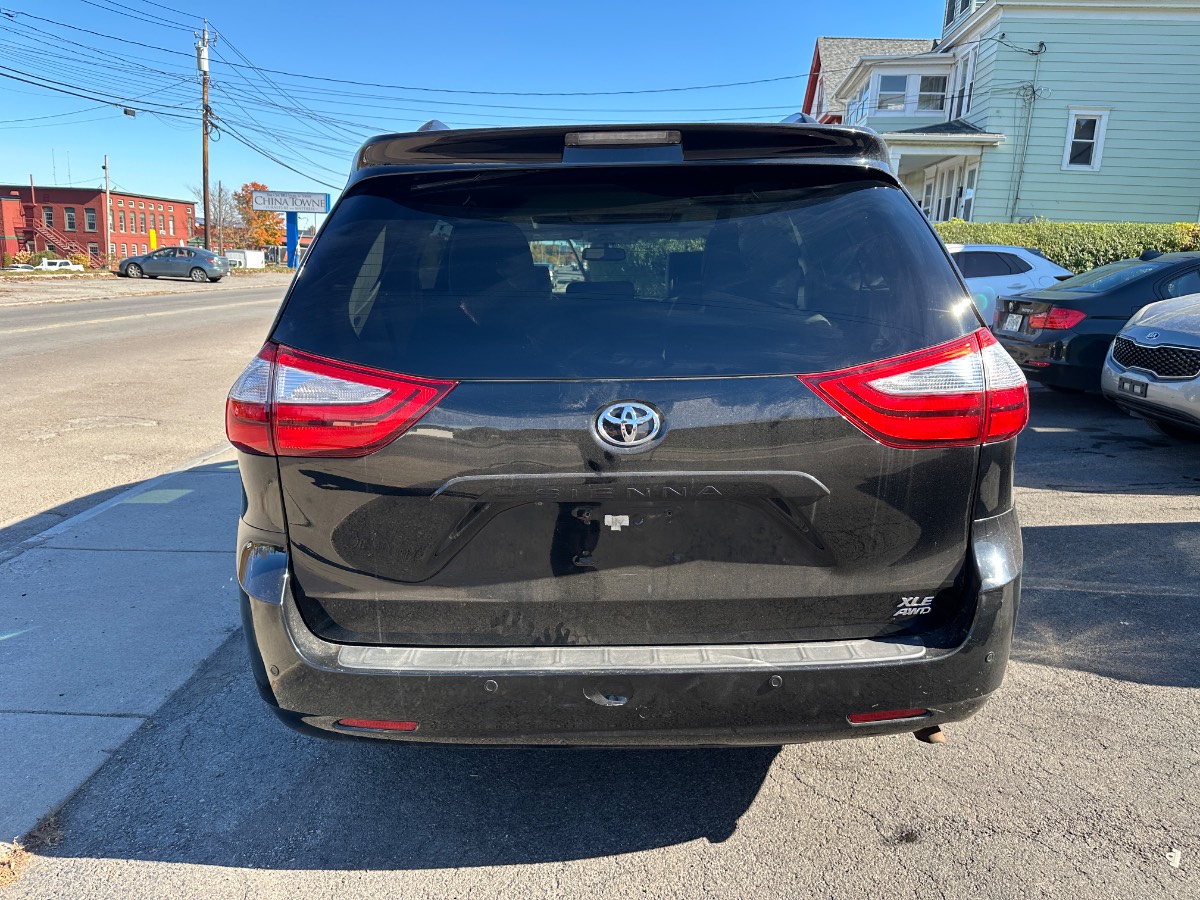 Toyota Sienna for sale at Next Level Wholesale — photo 4