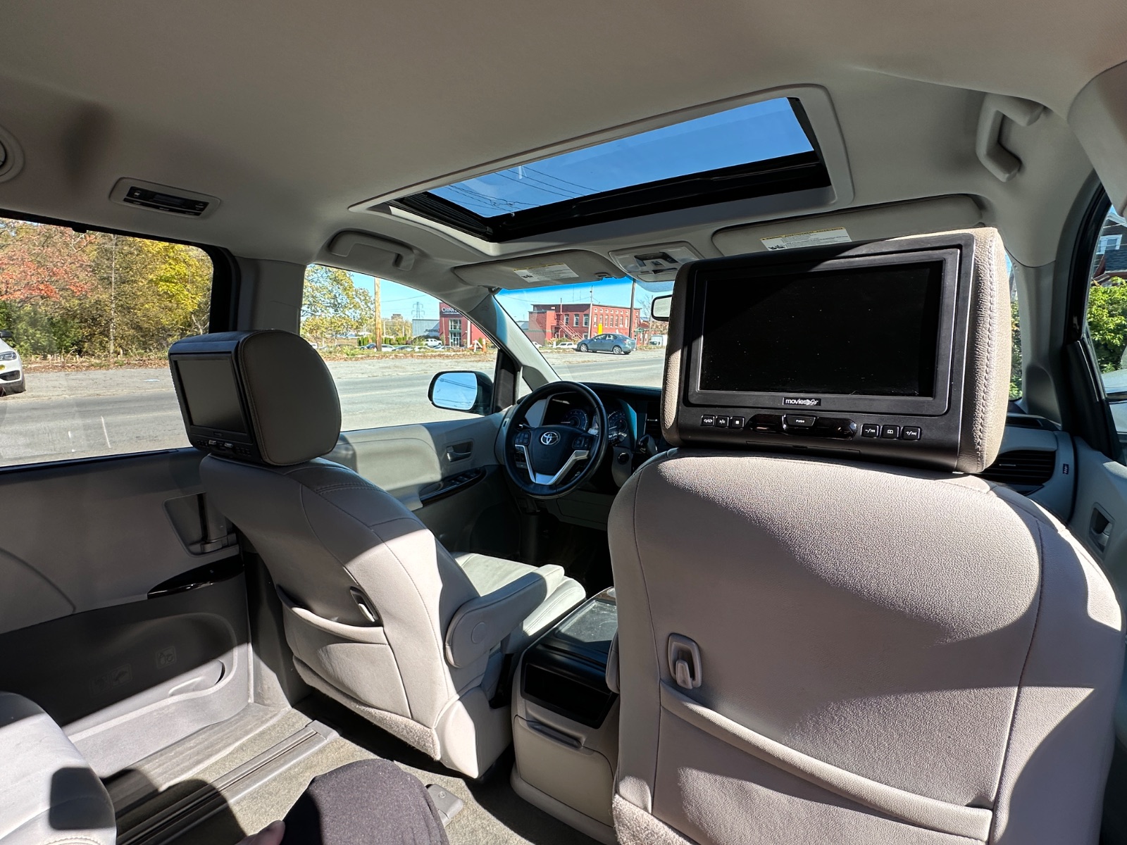 Toyota Sienna for sale at Next Level Wholesale — photo 13