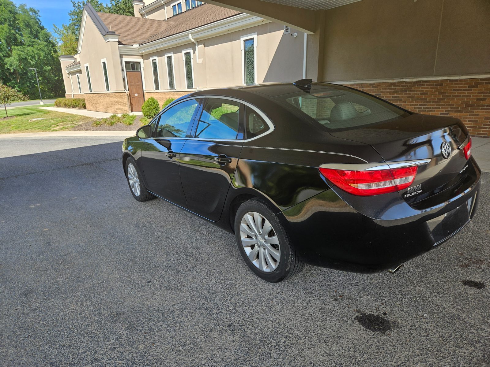 Buick Verano for sale at Chili Auto Outlet — photo 3