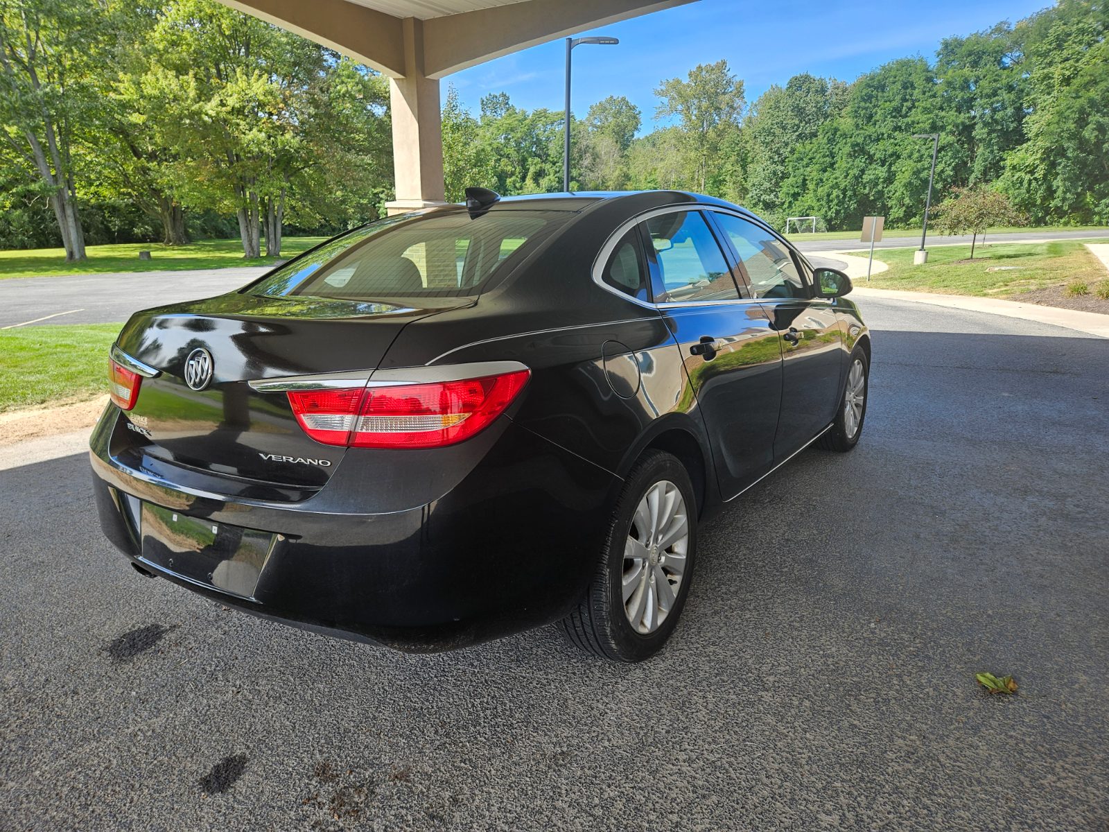 Buick Verano for sale at Chili Auto Outlet — photo 5