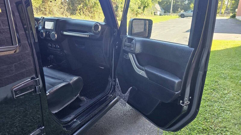 Jeep Wrangler Unlimited for sale at Arcia Services — photo 21